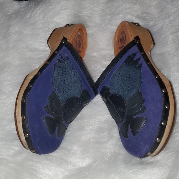 Lucky Brand Size 8 M Clogs - Picture 3 of 5